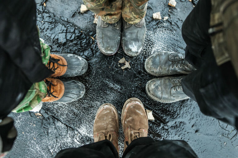 How Should Tactical Boots Fit